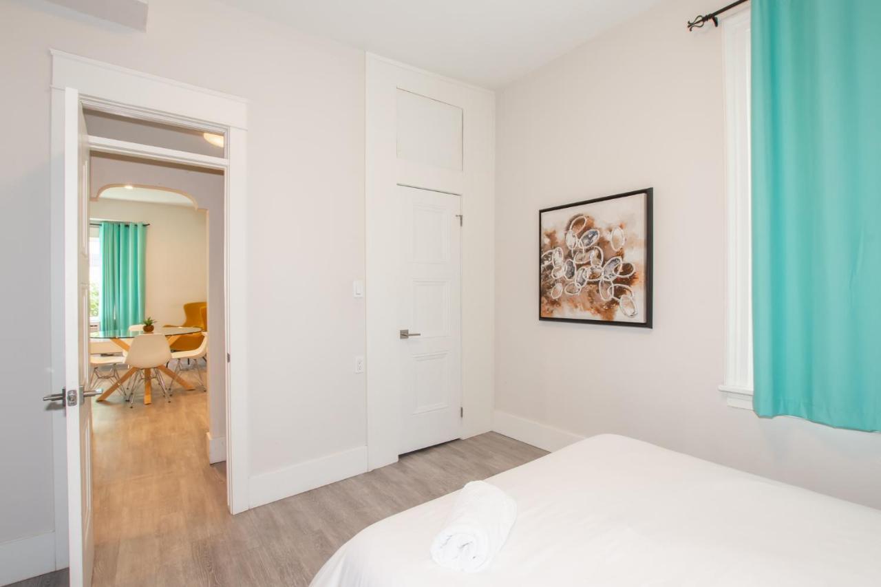 Charming Niagara Region Apt. Newly Renovated! Apartment Saint Catharines Exterior photo